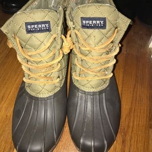 Sperry rainboots